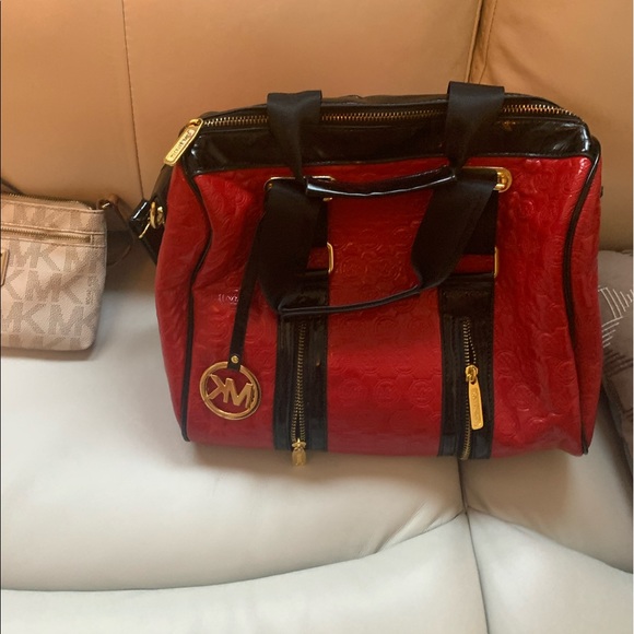 Michael kors purses - Picture 2 of 2